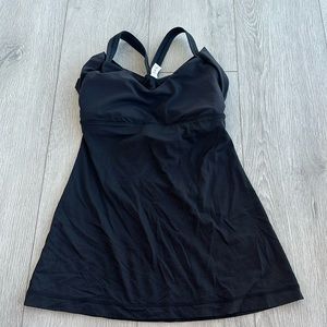 Lululemon Size 6 Top